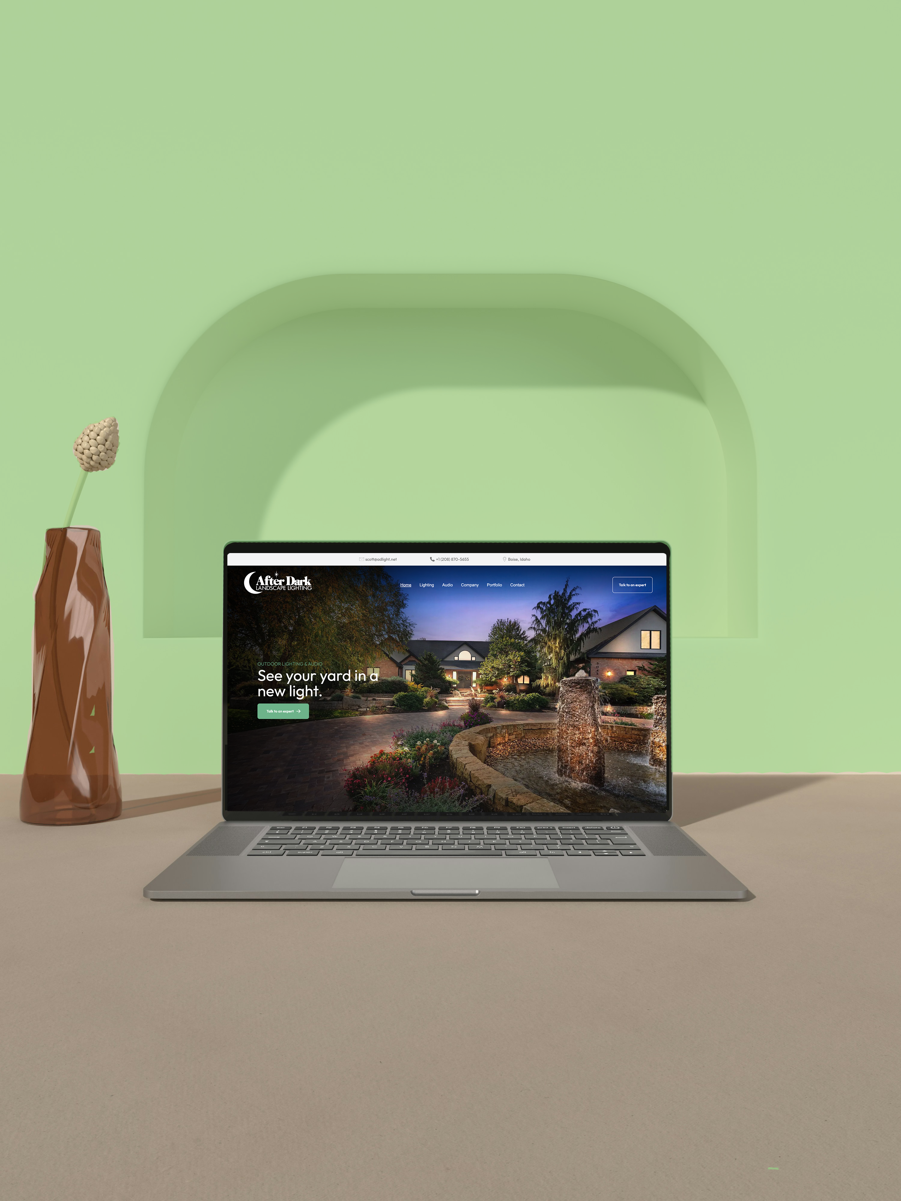 Website showcase portrait
